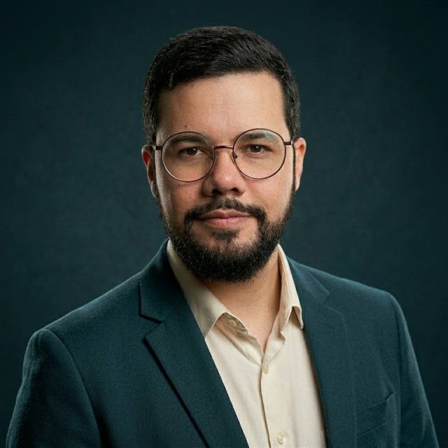 Victor Martins, psicólogo